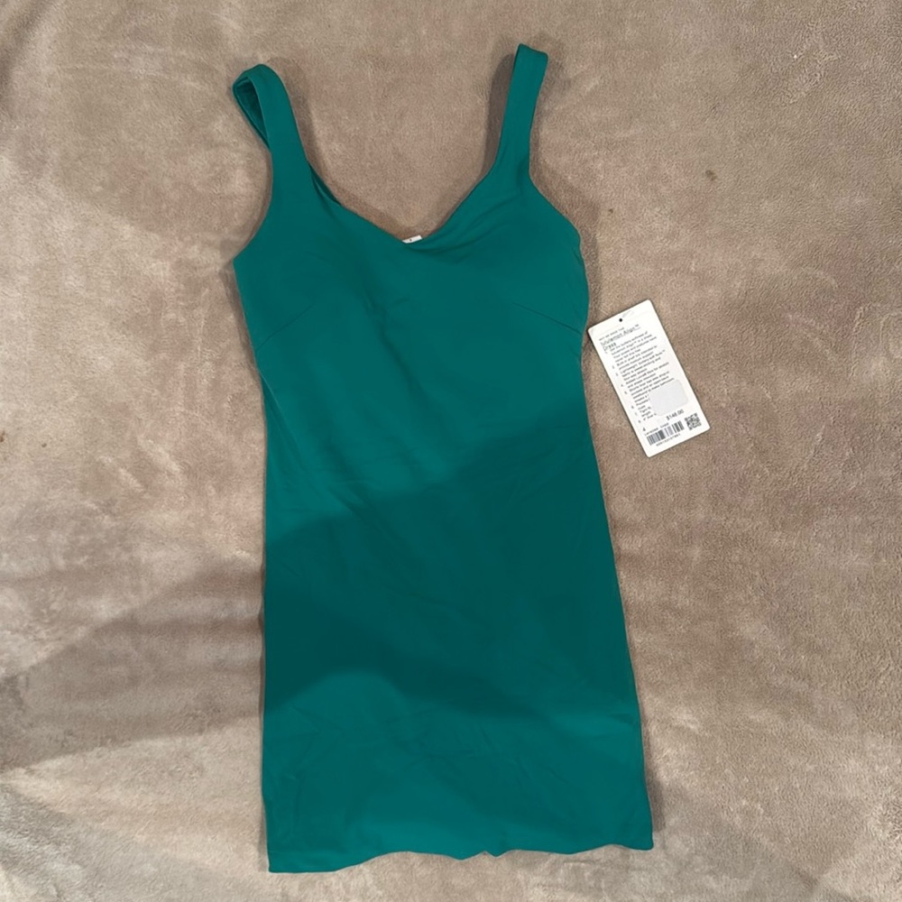 Lululemon cascadia green align dress NWT size 4!